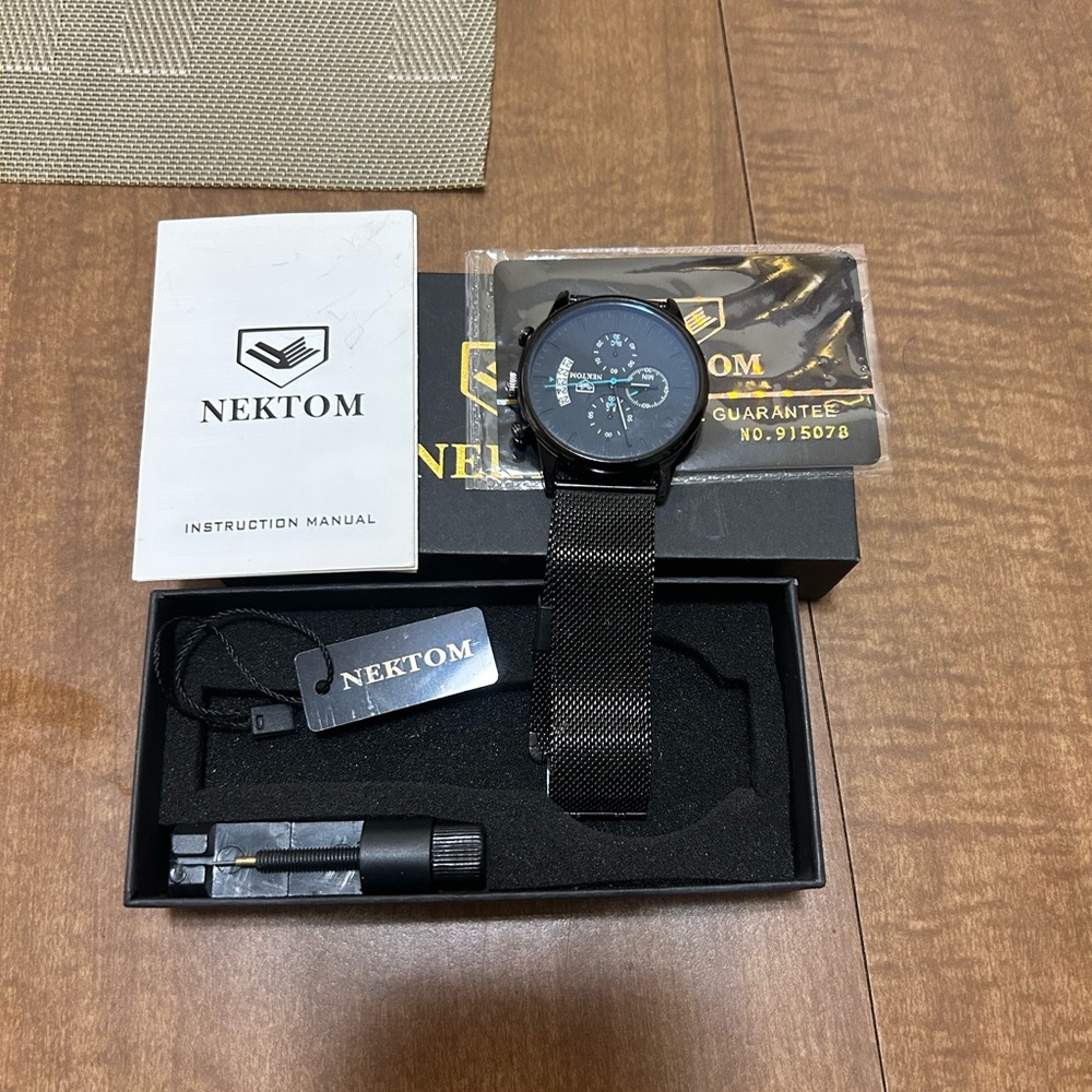 Nektom divers watch